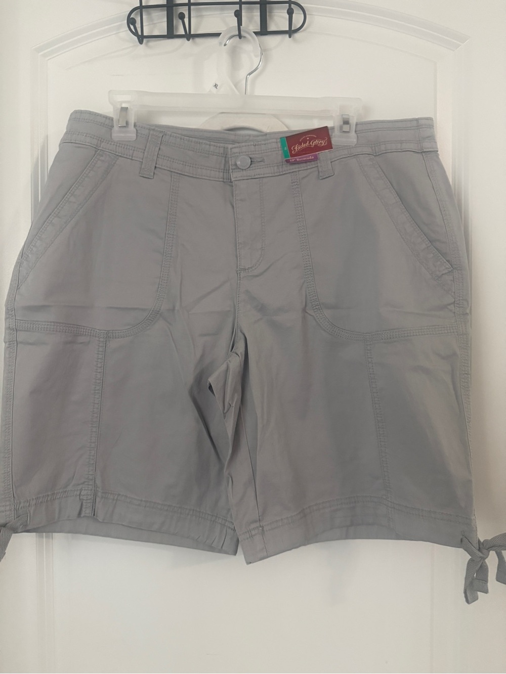 Faded Glory Light Gray Women's Bermuda Shorts